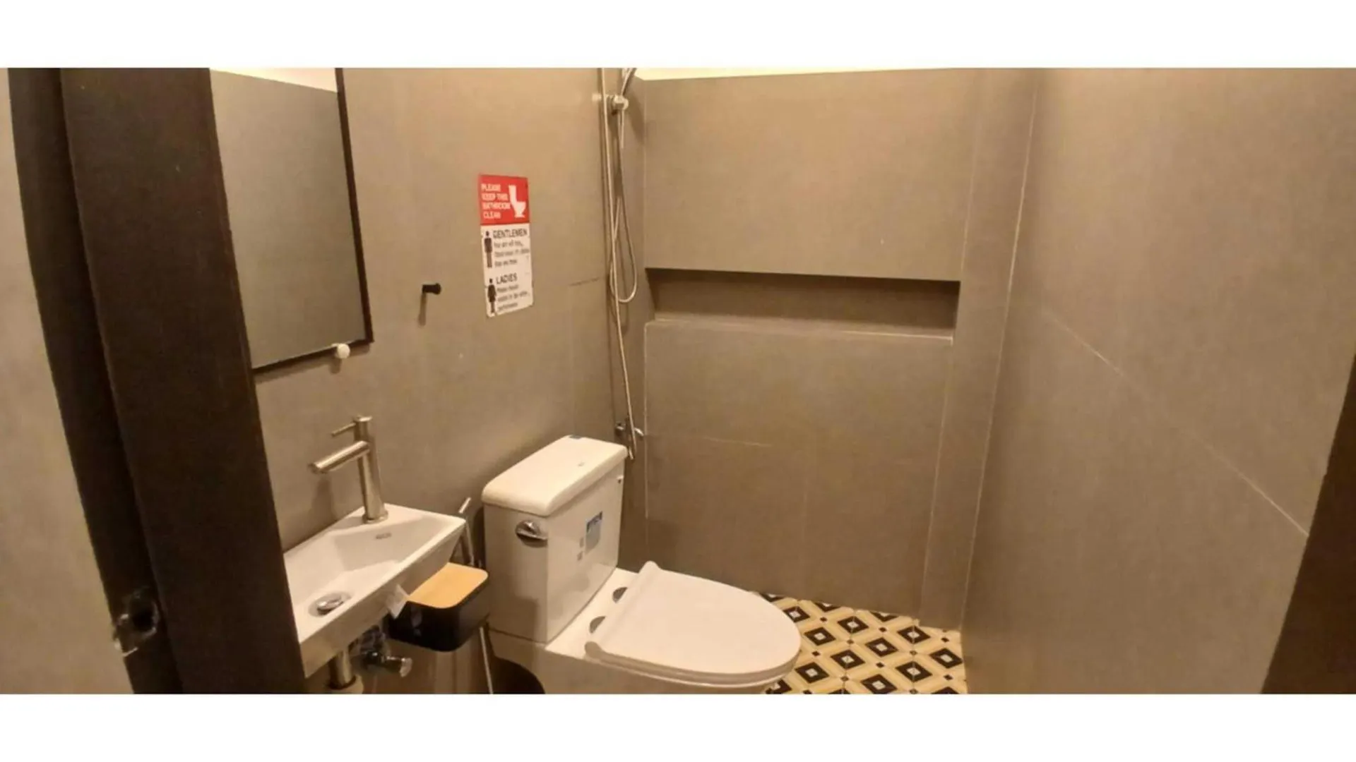 ***  אנגלס Oyo 1138 Grey Hotel הפיליפינים